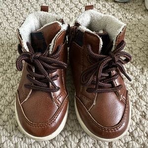 Toddler boys shoes C5